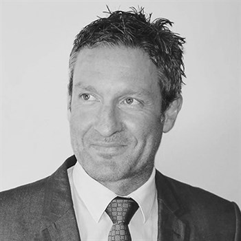 PORTRAIT_TWG-Sales-Team_D-Osborne_B-W